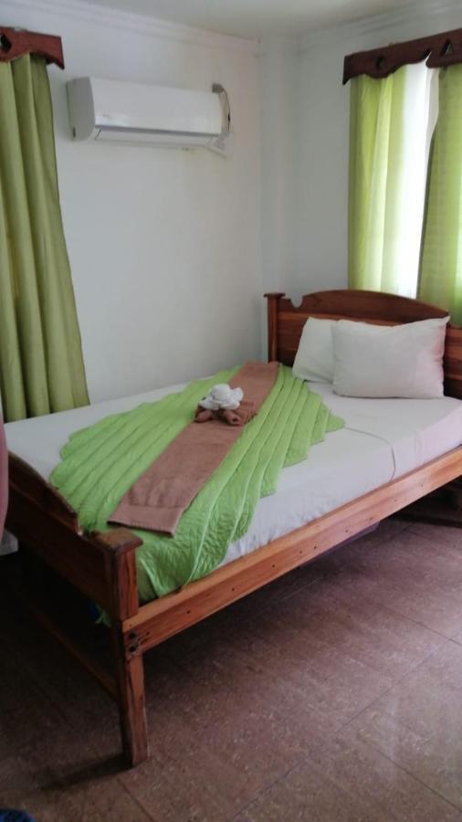 Hotel Don Chicho โบกัสทาวน์ ภายนอก รูปภาพ